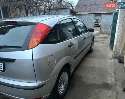 Серый Форд Фокус, объемом двигателя 1.6 л и пробегом 364 тыс. км за 3000 $, фото 4 на Automoto.ua