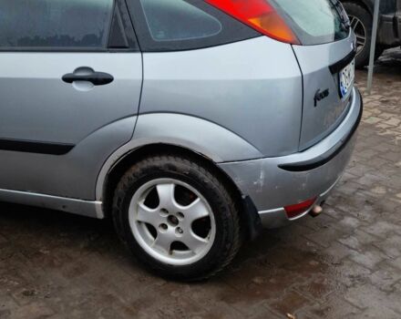 Серый Форд Фокус, объемом двигателя 1.8 л и пробегом 300 тыс. км за 961 $, фото 5 на Automoto.ua