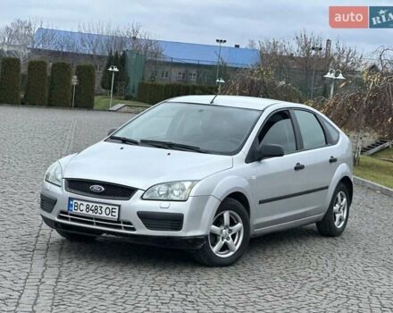 Сірий Форд Фокус, об'ємом двигуна 1.56 л та пробігом 225 тис. км за 3199 $, фото 5 на Automoto.ua