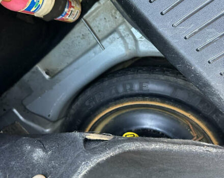 Форд Фокус 2005 в Черновцах на Automoto.ua Серый Форд Фокус, объемом двигателя 2 л и пробегом 320 тыс. км за 4150 $, фото 28 на Automoto.ua