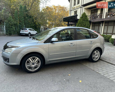 Форд Фокус 2005 в Черновцах на Automoto.ua Серый Форд Фокус, объемом двигателя 2 л и пробегом 320 тыс. км за 4150 $, фото 13 на Automoto.ua