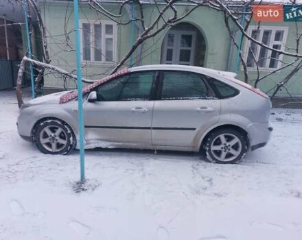 Серый Форд Фокус, объемом двигателя 1.56 л и пробегом 185 тыс. км за 4700 $, фото 3 на Automoto.ua