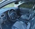 Серый Форд Фокус, объемом двигателя 1.4 л и пробегом 289 тыс. км за 3552 $, фото 8 на Automoto.ua