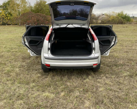 Серый Форд Фокус, объемом двигателя 2 л и пробегом 160 тыс. км за 5900 $, фото 10 на Automoto.ua