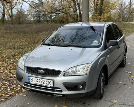 Сірий Форд Фокус, об'ємом двигуна 1.39 л та пробігом 265 тис. км за 4400 $, фото 1 на Automoto.ua