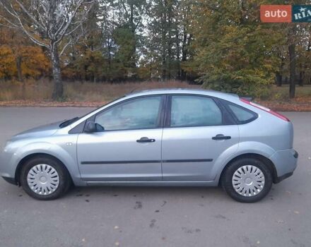 Серый Форд Фокус, объемом двигателя 1.6 л и пробегом 287 тыс. км за 5500 $, фото 7 на Automoto.ua