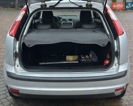 Серый Форд Фокус, объемом двигателя 1.56 л и пробегом 226 тыс. км за 2999 $, фото 17 на Automoto.ua