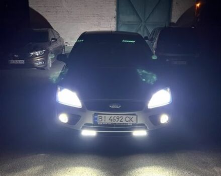 Серый Форд Фокус, объемом двигателя 1.4 л и пробегом 265 тыс. км за 4400 $, фото 12 на Automoto.ua