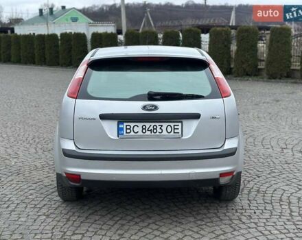 Сірий Форд Фокус, об'ємом двигуна 1.56 л та пробігом 225 тис. км за 3199 $, фото 12 на Automoto.ua