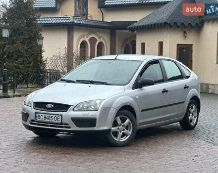 Серый Форд Фокус, объемом двигателя 1.56 л и пробегом 226 тыс. км за 2999 $, фото 1 на Automoto.ua