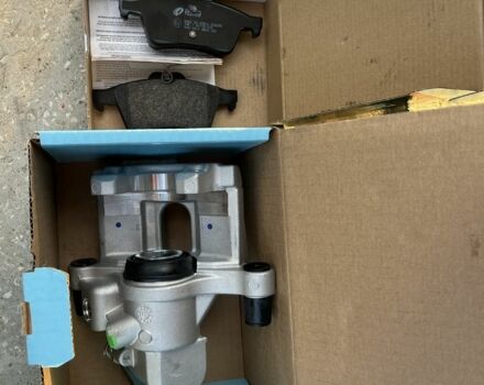 Серый Форд Фокус, объемом двигателя 1.4 л и пробегом 219 тыс. км за 4396 $, фото 8 на Automoto.ua