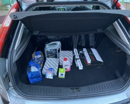 Серый Форд Фокус, объемом двигателя 1.4 л и пробегом 219 тыс. км за 4396 $, фото 14 на Automoto.ua