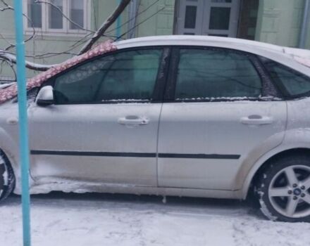 Серый Форд Фокус, объемом двигателя 1.6 л и пробегом 201 тыс. км за 4500 $, фото 2 на Automoto.ua