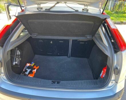 Серый Форд Фокус, объемом двигателя 1.6 л и пробегом 209 тыс. км за 4950 $, фото 14 на Automoto.ua