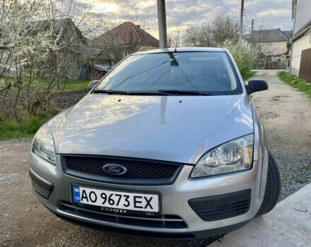 Серый Форд Фокус, объемом двигателя 1.4 л и пробегом 219 тыс. км за 4396 $, фото 4 на Automoto.ua