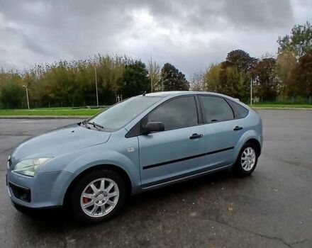 Серый Форд Фокус, объемом двигателя 1.6 л и пробегом 216 тыс. км за 4000 $, фото 8 на Automoto.ua