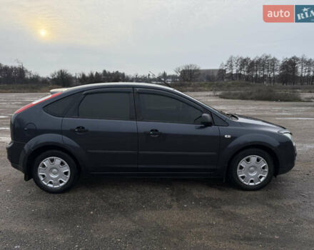 Сірий Форд Фокус, об'ємом двигуна 1.6 л та пробігом 155 тис. км за 5300 $, фото 3 на Automoto.ua