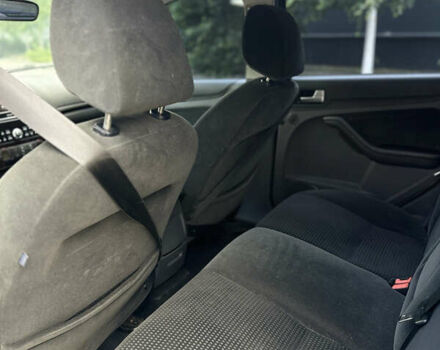 Сірий Форд Фокус, об'ємом двигуна 1.8 л та пробігом 310 тис. км за 4100 $, фото 11 на Automoto.ua