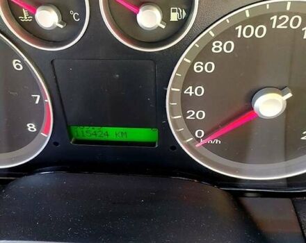 Серый Форд Фокус, объемом двигателя 1.6 л и пробегом 116 тыс. км за 5000 $, фото 1 на Automoto.ua