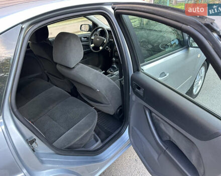 Форд Фокус 2005 в Черновцах на Automoto.ua Серый Форд Фокус, объемом двигателя 2 л и пробегом 320 тыс. км за 4150 $, фото 30 на Automoto.ua