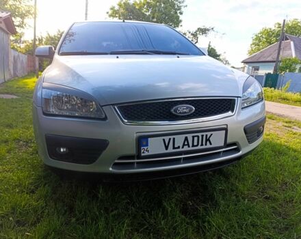 Серый Форд Фокус, объемом двигателя 1.6 л и пробегом 260 тыс. км за 3350 $, фото 9 на Automoto.ua