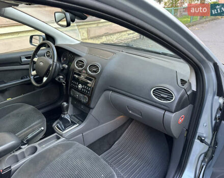 Форд Фокус 2005 в Черновцах на Automoto.ua Серый Форд Фокус, объемом двигателя 2 л и пробегом 320 тыс. км за 4150 $, фото 31 на Automoto.ua