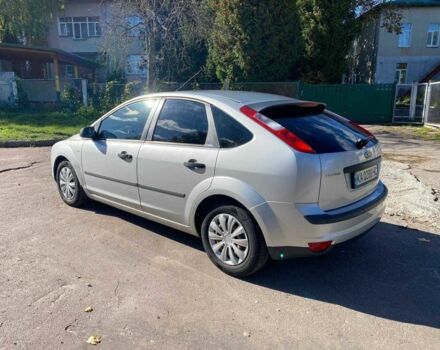 Серый Форд Фокус, объемом двигателя 1.6 л и пробегом 209 тыс. км за 4950 $, фото 5 на Automoto.ua