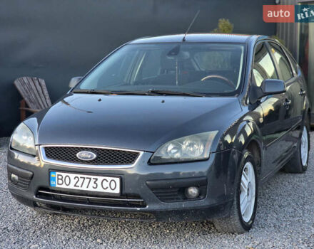 Серый Форд Фокус, объемом двигателя 1.6 л и пробегом 280 тыс. км за 3399 $, фото 3 на Automoto.ua