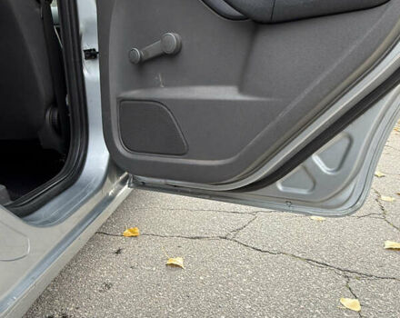 Сірий Форд Фокус, об'ємом двигуна 1.39 л та пробігом 265 тис. км за 4400 $, фото 29 на Automoto.ua