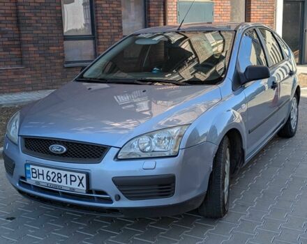 Серый Форд Фокус, объемом двигателя 1.6 л и пробегом 230 тыс. км за 4700 $, фото 2 на Automoto.ua