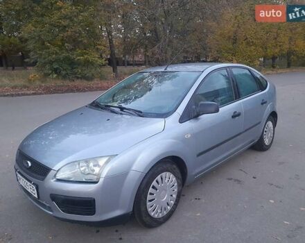Серый Форд Фокус, объемом двигателя 1.6 л и пробегом 287 тыс. км за 5500 $, фото 8 на Automoto.ua
