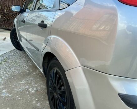 Серый Форд Фокус, объемом двигателя 1.4 л и пробегом 219 тыс. км за 4396 $, фото 2 на Automoto.ua