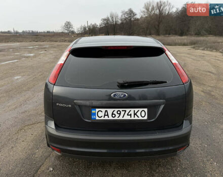 Сірий Форд Фокус, об'ємом двигуна 1.6 л та пробігом 155 тис. км за 5300 $, фото 5 на Automoto.ua