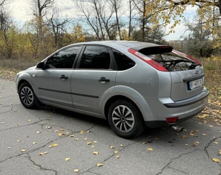 Серый Форд Фокус, объемом двигателя 1.4 л и пробегом 265 тыс. км за 4400 $, фото 3 на Automoto.ua