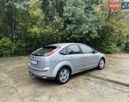 Сірий Форд Фокус, об'ємом двигуна 2 л та пробігом 320 тис. км за 3750 $, фото 6 на Automoto.ua