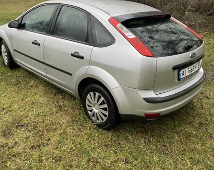 Серый Форд Фокус, объемом двигателя 1.6 л и пробегом 230 тыс. км за 3800 $, фото 6 на Automoto.ua