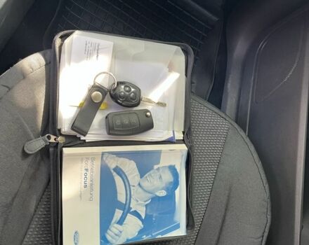 Серый Форд Фокус, объемом двигателя 1.4 л и пробегом 219 тыс. км за 4396 $, фото 17 на Automoto.ua