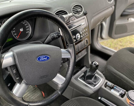 Серый Форд Фокус, объемом двигателя 2 л и пробегом 160 тыс. км за 5900 $, фото 3 на Automoto.ua