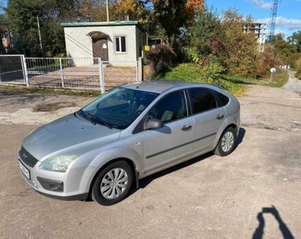 Серый Форд Фокус, объемом двигателя 1.6 л и пробегом 209 тыс. км за 4950 $, фото 1 на Automoto.ua