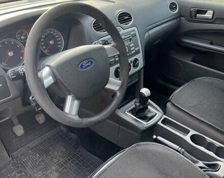 Серый Форд Фокус, объемом двигателя 1.6 л и пробегом 206 тыс. км за 3900 $, фото 36 на Automoto.ua