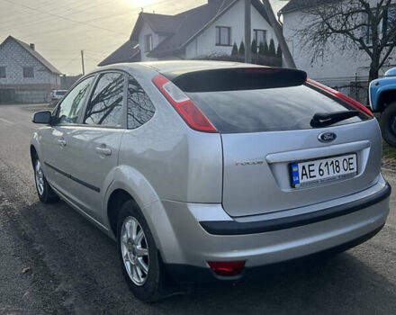 Серый Форд Фокус, объемом двигателя 1.6 л и пробегом 206 тыс. км за 3900 $, фото 17 на Automoto.ua
