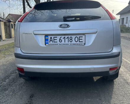 Серый Форд Фокус, объемом двигателя 1.6 л и пробегом 206 тыс. км за 3900 $, фото 13 на Automoto.ua