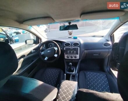 Сірий Форд Фокус, об'ємом двигуна 1.6 л та пробігом 440 тис. км за 3500 $, фото 16 на Automoto.ua