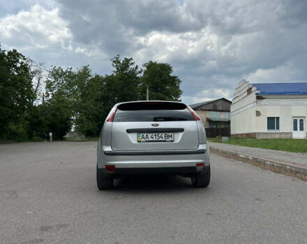 Серый Форд Фокус, объемом двигателя 1.6 л и пробегом 252 тыс. км за 3300 $, фото 3 на Automoto.ua