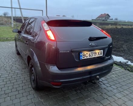 Серый Форд Фокус, объемом двигателя 1.6 л и пробегом 304 тыс. км за 4500 $, фото 12 на Automoto.ua