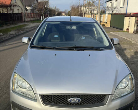 Серый Форд Фокус, объемом двигателя 1.6 л и пробегом 206 тыс. км за 3900 $, фото 55 на Automoto.ua