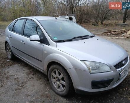 Сірий Форд Фокус, об'ємом двигуна 1.8 л та пробігом 247 тис. км за 4500 $, фото 2 на Automoto.ua