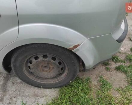 Серый Форд Фокус, объемом двигателя 1.6 л и пробегом 335 тыс. км за 3990 $, фото 7 на Automoto.ua