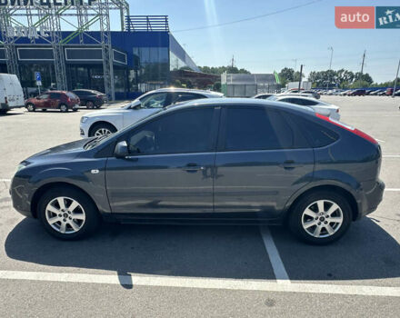 Серый Форд Фокус, объемом двигателя 1.6 л и пробегом 190 тыс. км за 4999 $, фото 8 на Automoto.ua