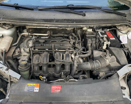 Серый Форд Фокус, объемом двигателя 1.6 л и пробегом 227 тыс. км за 5200 $, фото 27 на Automoto.ua